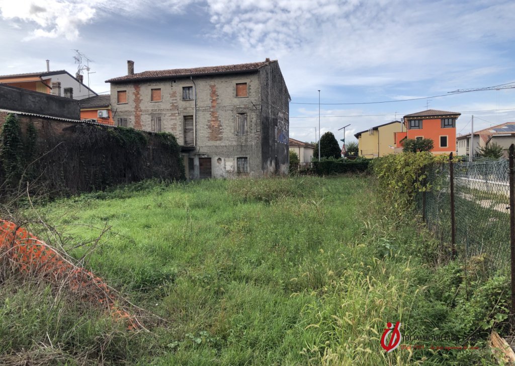 Vendita Case Indipendenti Villafranca di Verona - Occasione con simabonus Località Pizzoletta